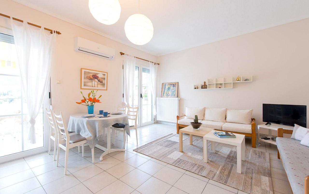 Daphne Suite Palaiontsiflikion Exterior photo